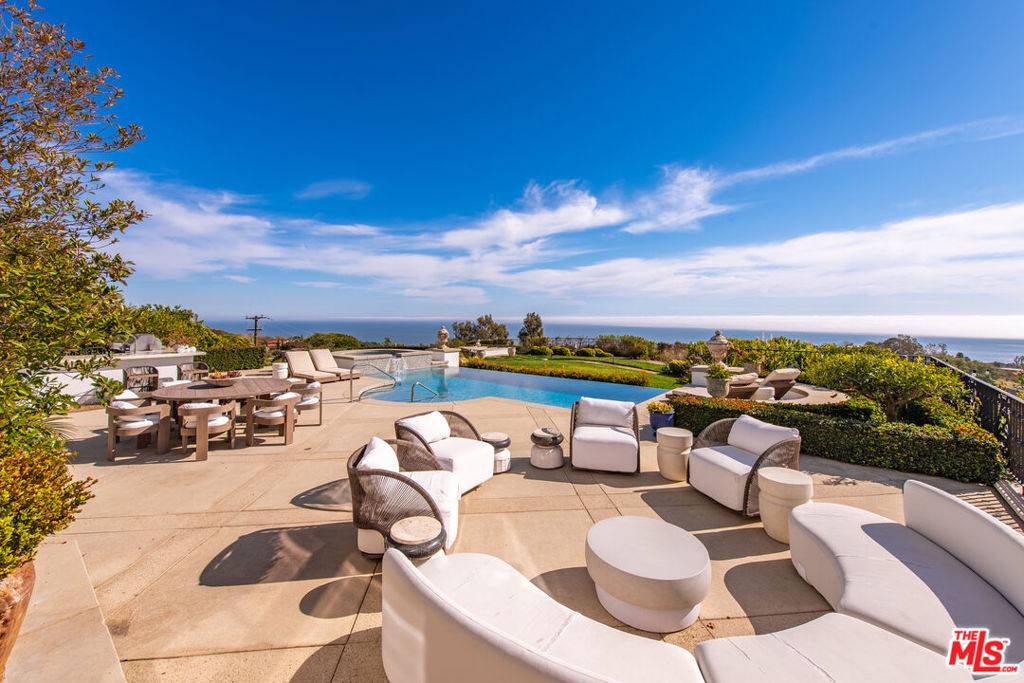 Malibu, CA 90265,6201 Murphy WAY
