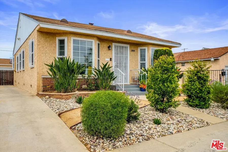 8719 Cimarron ST, Los Angeles, CA 90047
