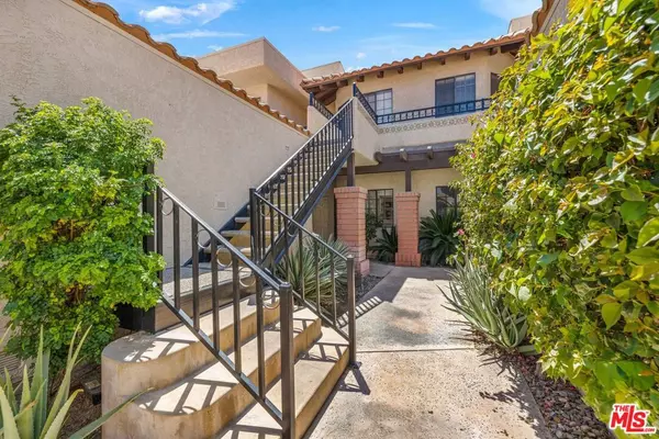 Palm Springs, CA 92264,2345 S Cherokee WAY #158