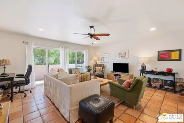Palm Springs, CA 92264,2396 S Palm Canyon DR #25