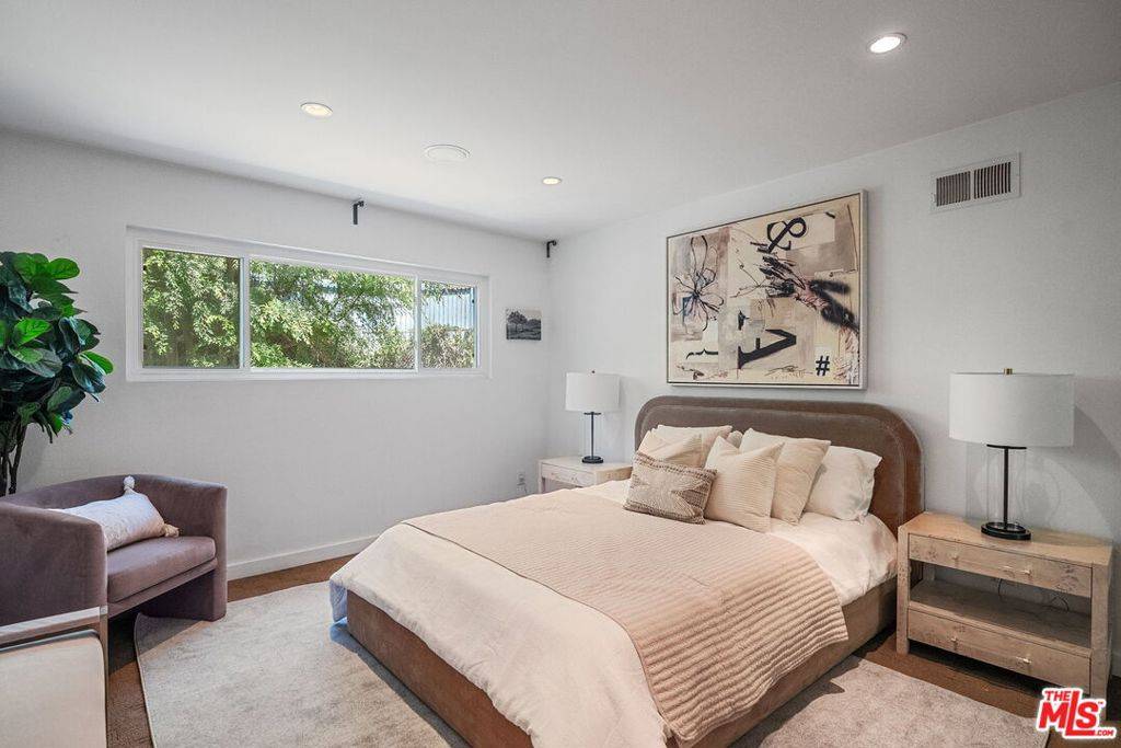 West Hollywood, CA 90069,1230 Horn AVE #508