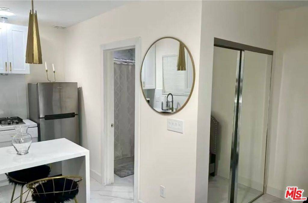 Torrance, CA 90505,24814 Pitcairn WAY