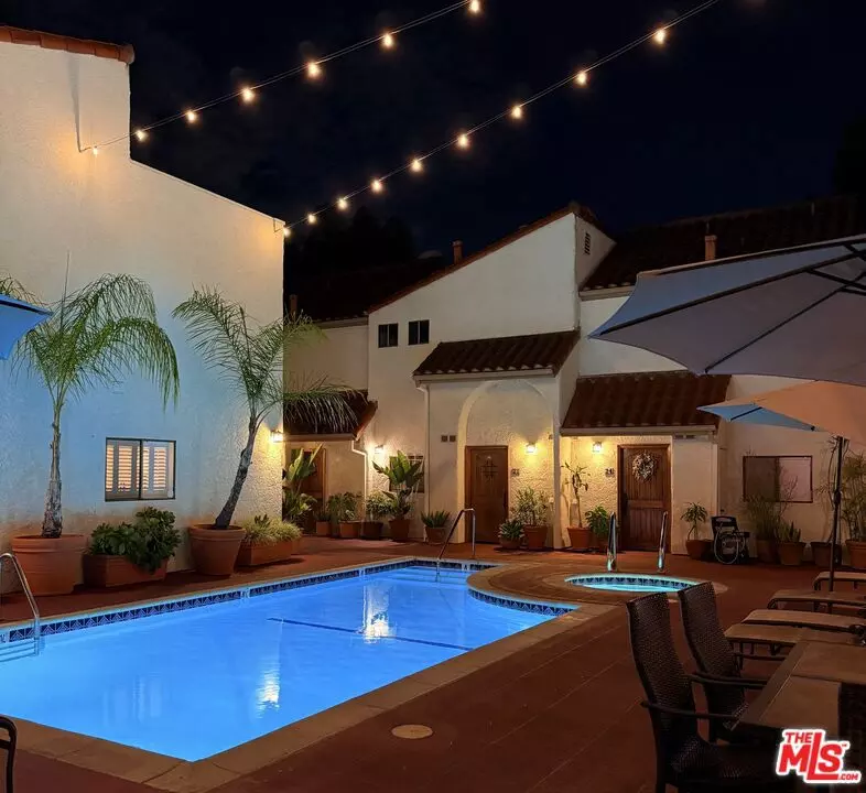 Studio City, CA 91604,10926 Bluffside DR #3