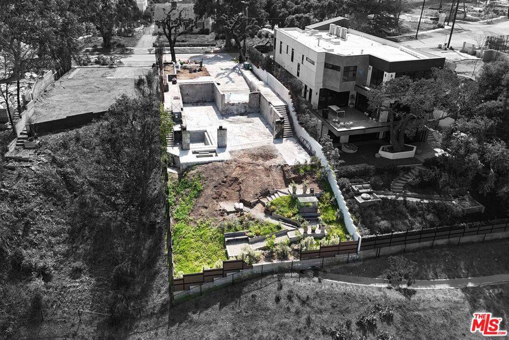 15329 De Pauw ST, Pacific Palisades, CA 90272
