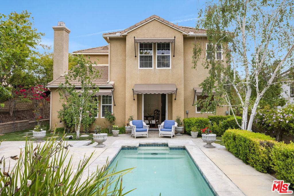 Valencia, CA 91381,26841 Greenleaf CT