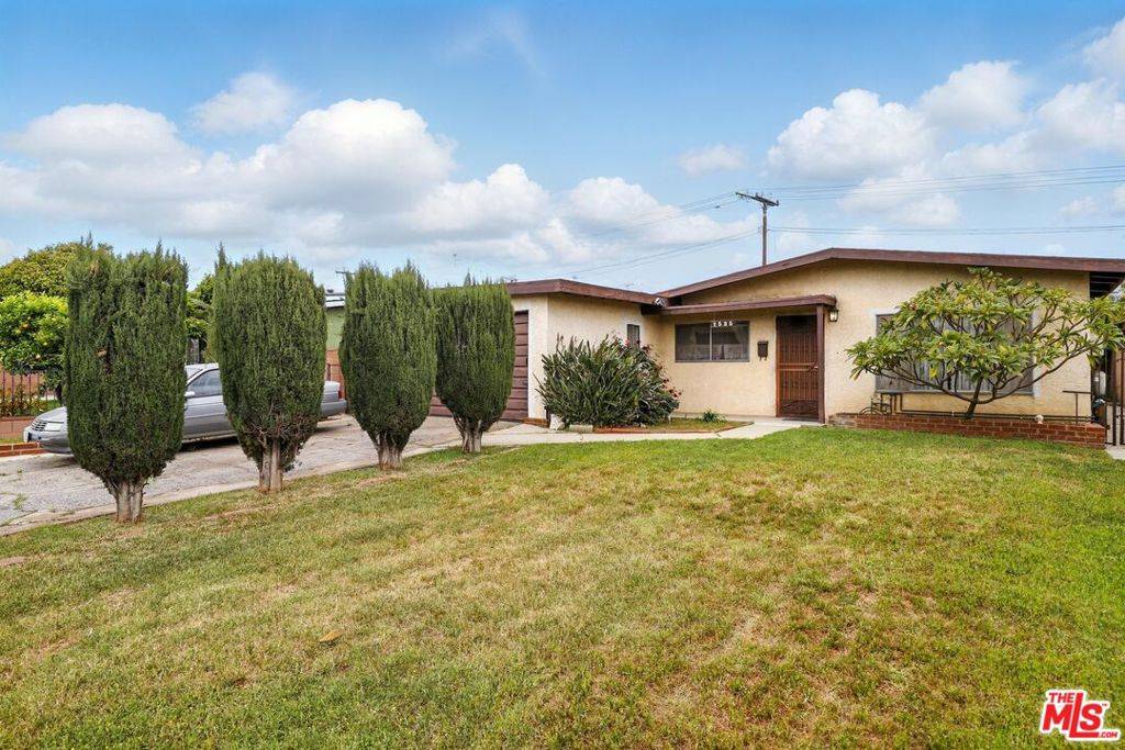 1535 Pico ST, San Fernando, CA 91340