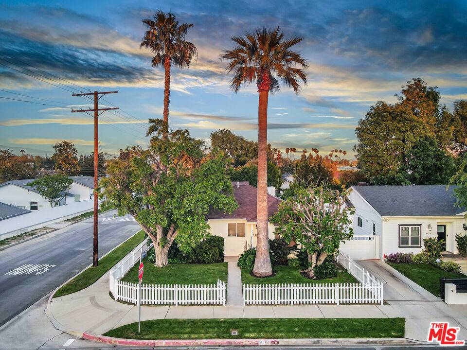 4476 Calhoun AVE, Sherman Oaks, CA 91423