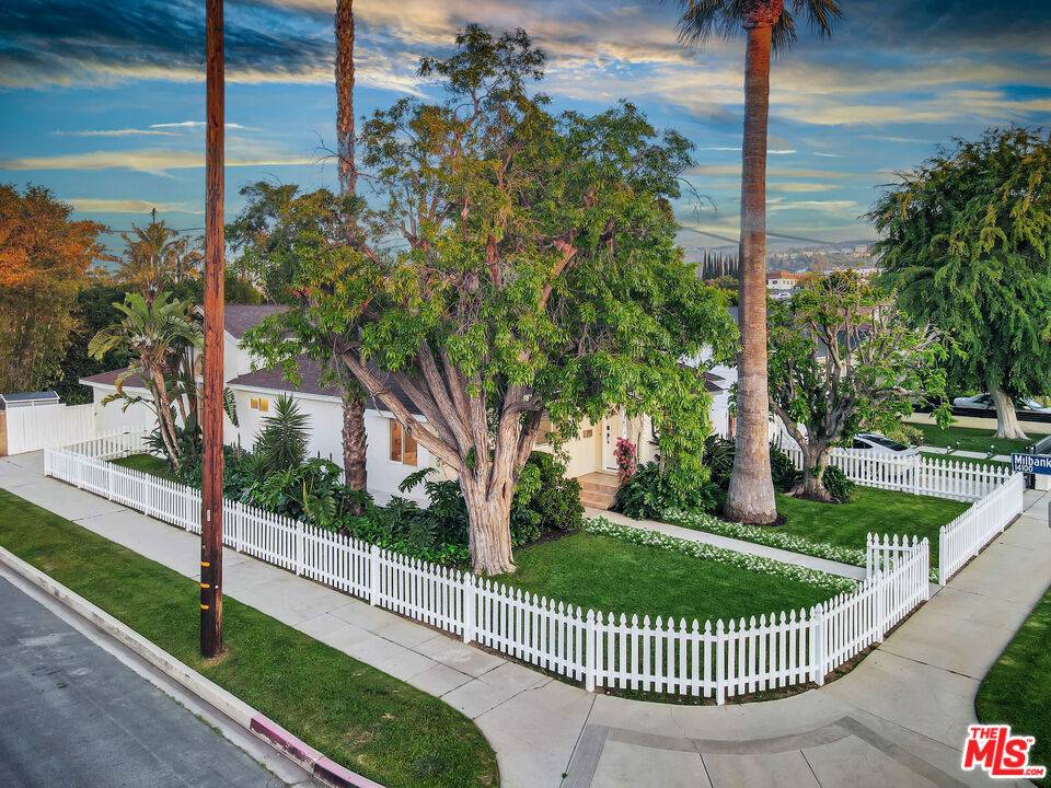 4476 Calhoun AVE, Sherman Oaks, CA 91423