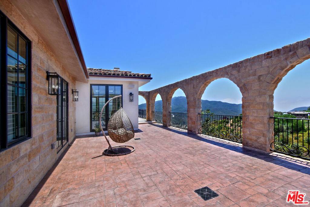 33182 Mulholland HWY, Malibu, CA 90265