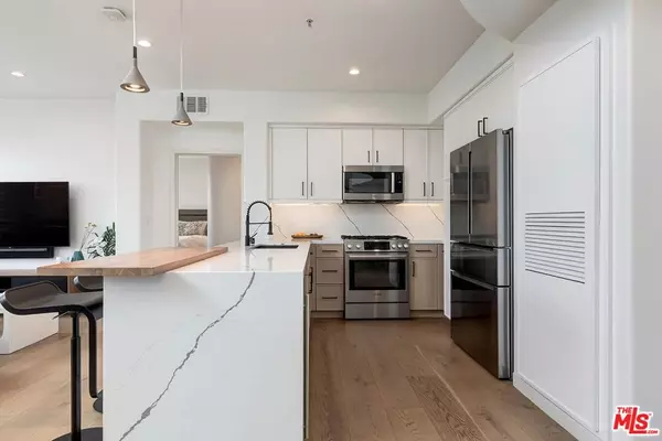 Playa Vista, CA 90094,13044 Pacific #308