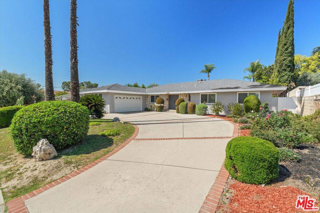 North Hollywood, CA 91605,6951 Atoll AVE