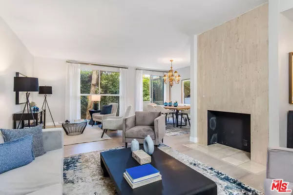 Encino, CA 91316,4949 Genesta AVE #212A