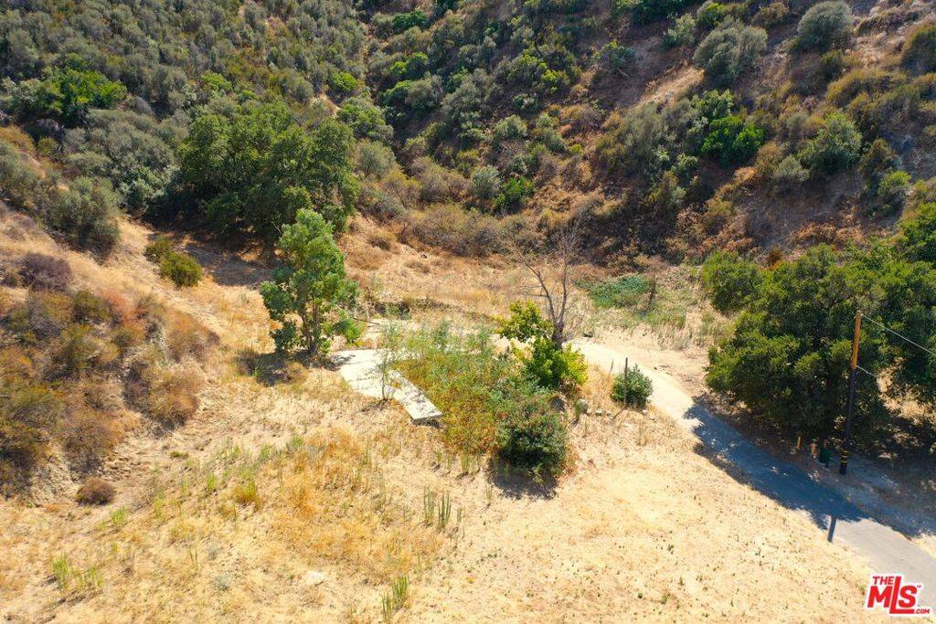Val Verde, CA 91384,28520 ROOSEVELT AVE