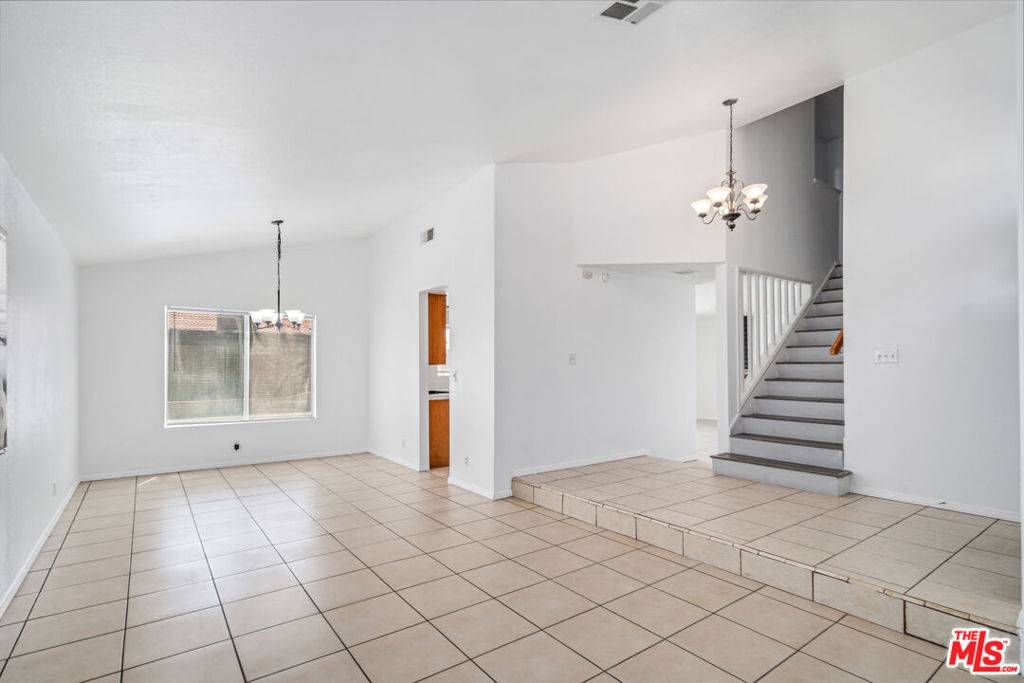 Lancaster, CA 93535,2352 E Kildare ST