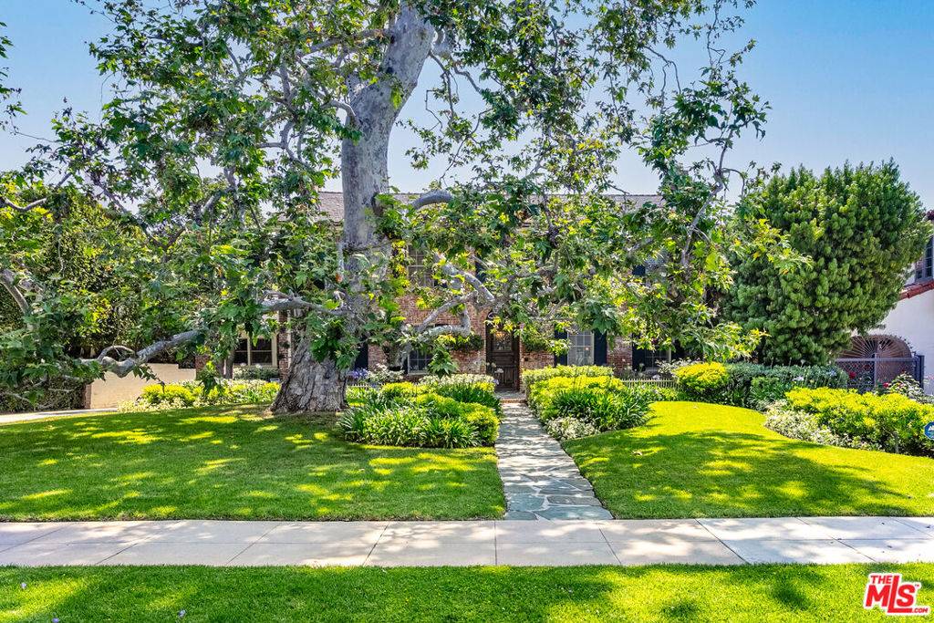 612 N Alta DR, Beverly Hills, CA 90210