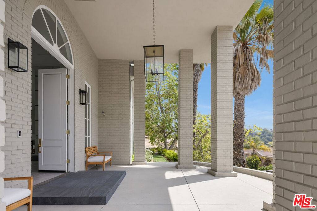 Beverly Hills, CA 90210,3170 Deep Canyon DR