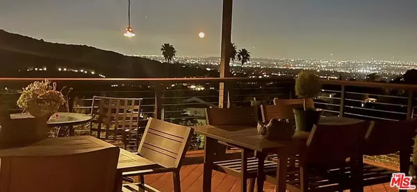 Pacific Palisades, CA 90272,1358 Duende LN