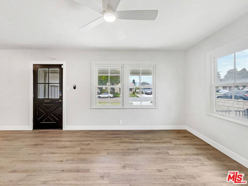 Ventura, CA 93003,264 S Joanne AVE