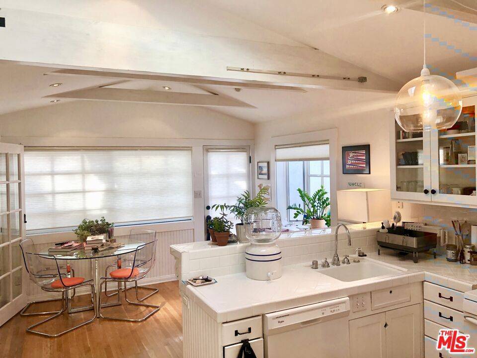 Venice, CA 90291,443 GRAND