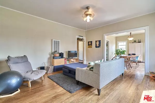 Los Angeles, CA 90004,3703 Council ST #3705