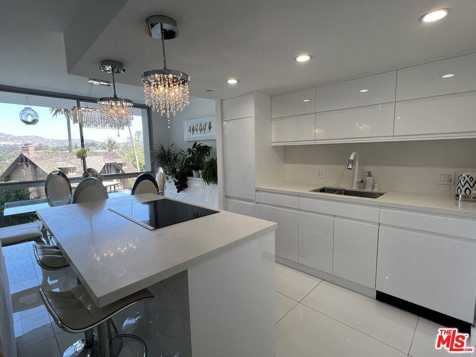 Santa Monica, CA 90402,201 Ocean AVE #505P