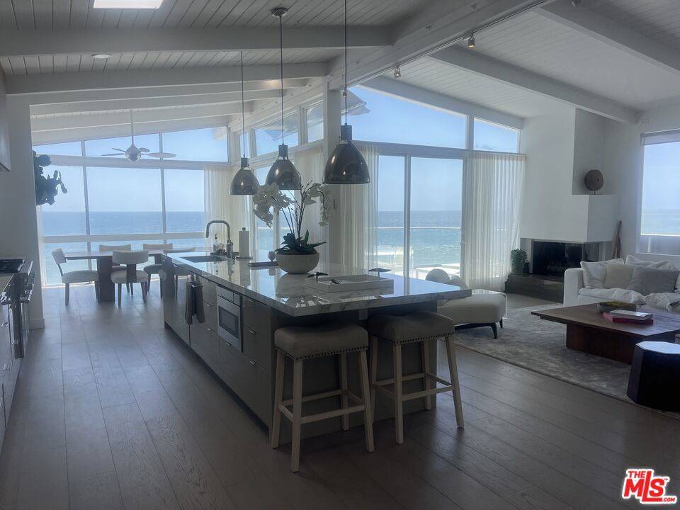 Malibu, CA 90265,26060 Pacific Coast HWY #Penthouse