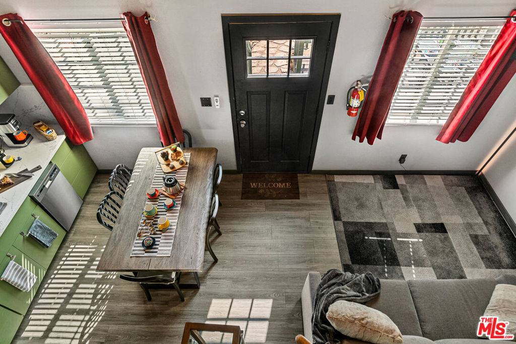 Sugarloaf, CA 92386,306 Victoria LN
