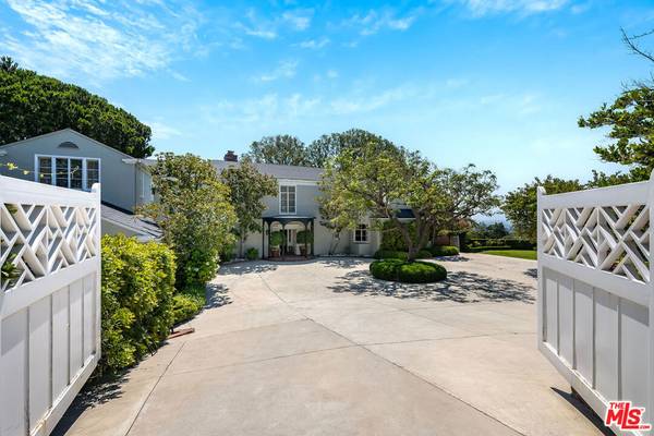 11080 Chalon RD, Los Angeles, CA 90077
