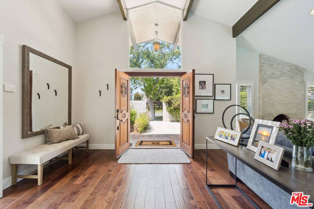 Westlake Village, CA 91361,4530 Greengate CT