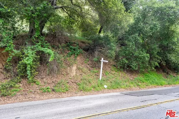 Calabasas, CA 90290,3374 Old Topanga Canyon Road