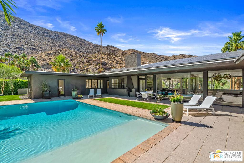 650 W Linda Vista DR, Palm Springs, CA 92262