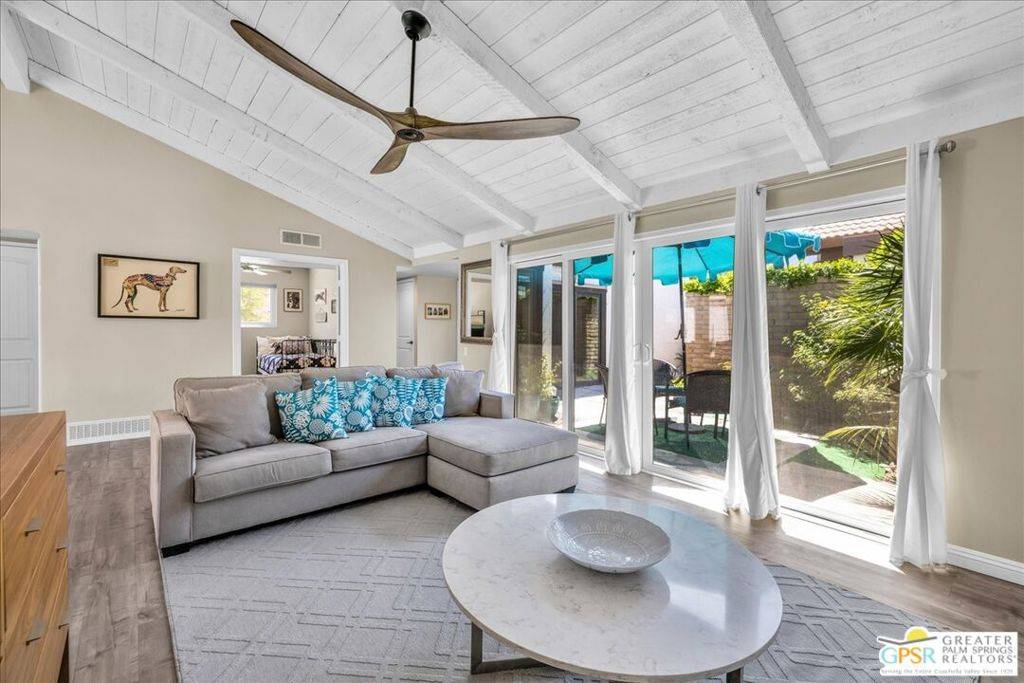 Palm Springs, CA 92264,2530 Miramonte CIR #C