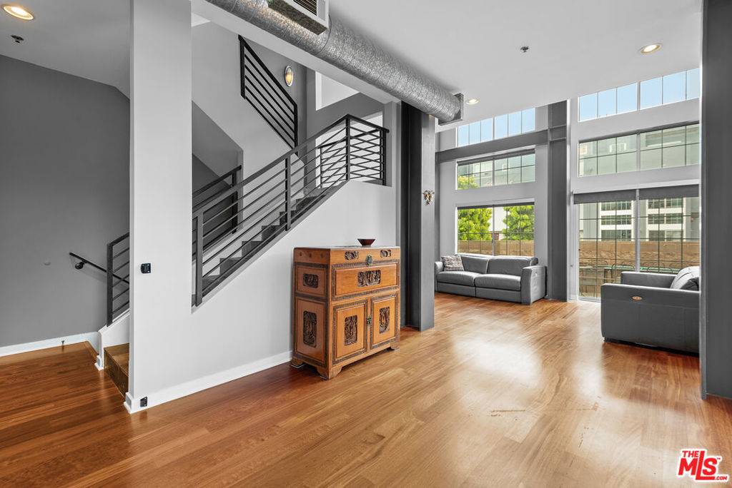 Playa Vista, CA 90094,5300 Playa Vista DR #12