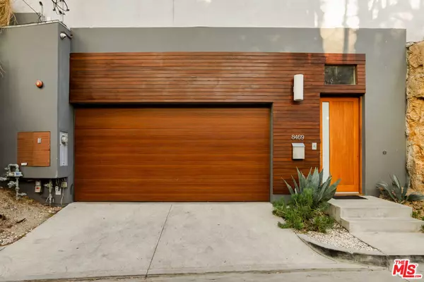West Hollywood, CA 90069,8469 FRANKLIN AVE