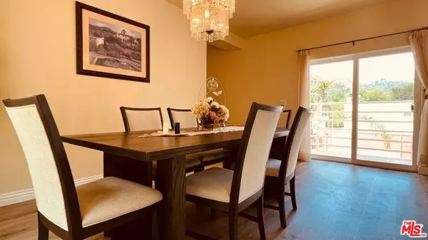 Woodland Hills, CA 91364,4324 Saltillo ST