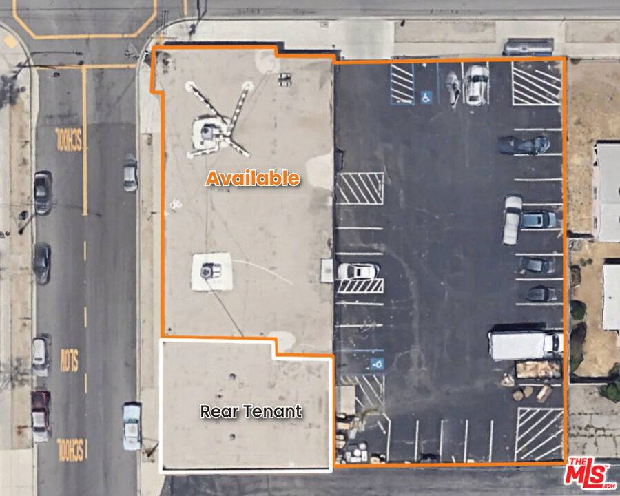 Fontana, CA 92335,17525 Arrow BLVD #A