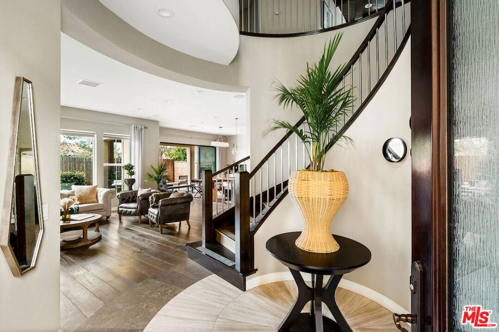 Porter Ranch, CA 91326,20700 Walnut CIR