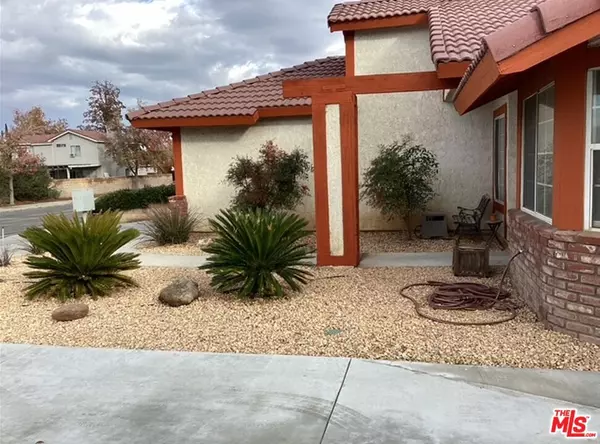 Lancaster, CA 93535,1518 E Avenue J12