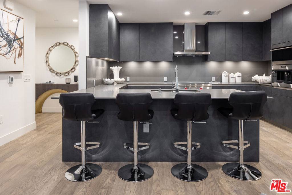 728 N Sweetzer AVE #315, Los Angeles, CA 90069