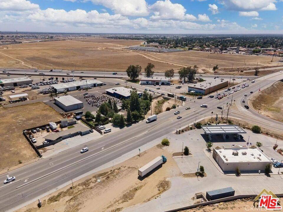 Bakersfield, CA 93308,1575 Olive DR