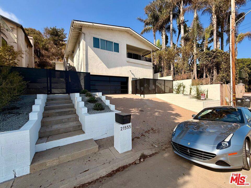 21555 Pacific Coast HWY, Malibu, CA 90265