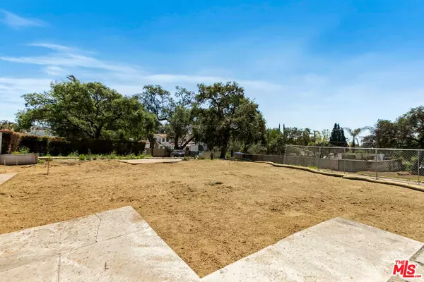 Altadena, CA 91001,421 E Mendocino ST
