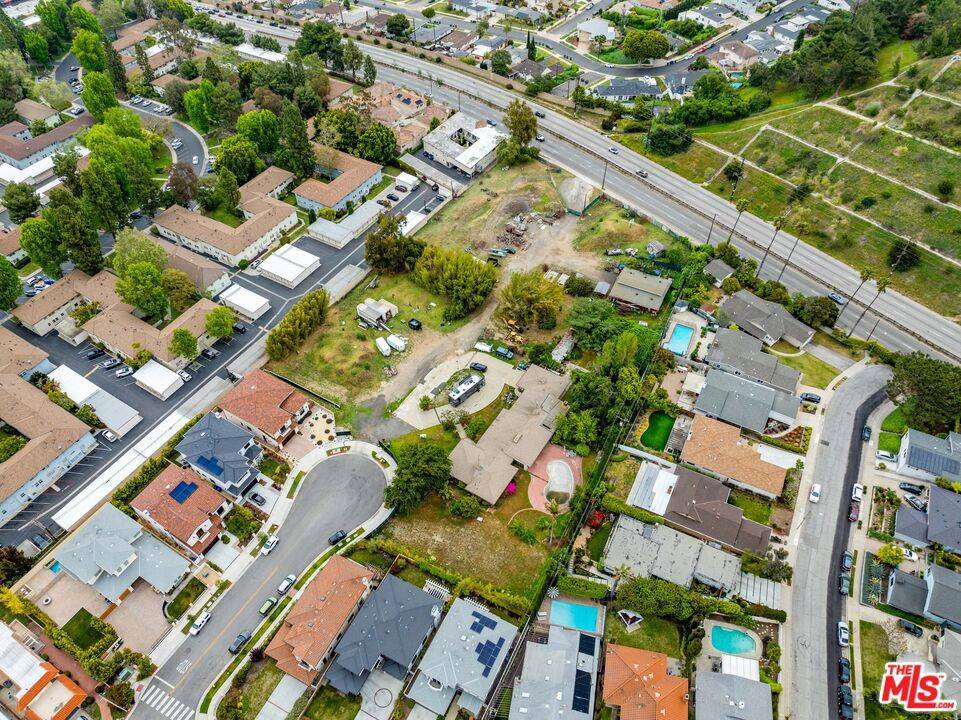 Culver City, CA 90232,3801 S La Cienega BLVD