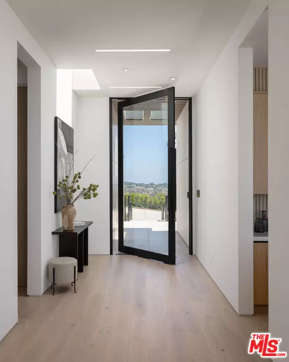 Malibu, CA 90265,29623 Cuthbert RD
