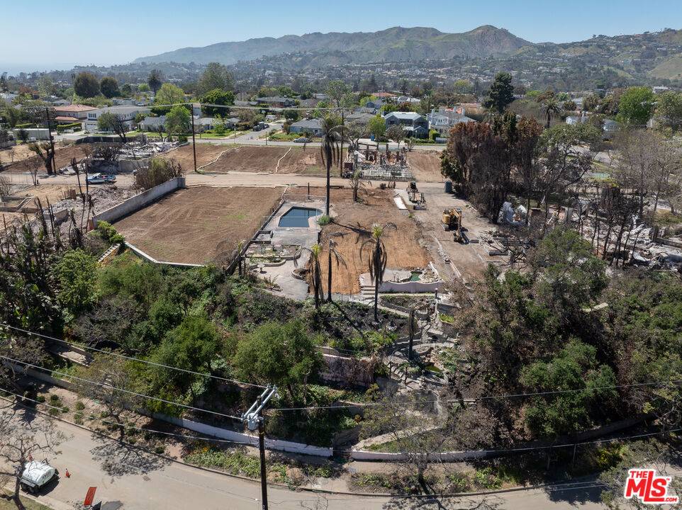 651 Erskine DR, Pacific Palisades, CA 90272