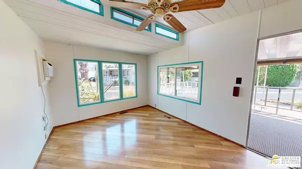 Cathedral City, CA 92234,15 Mckinley DR