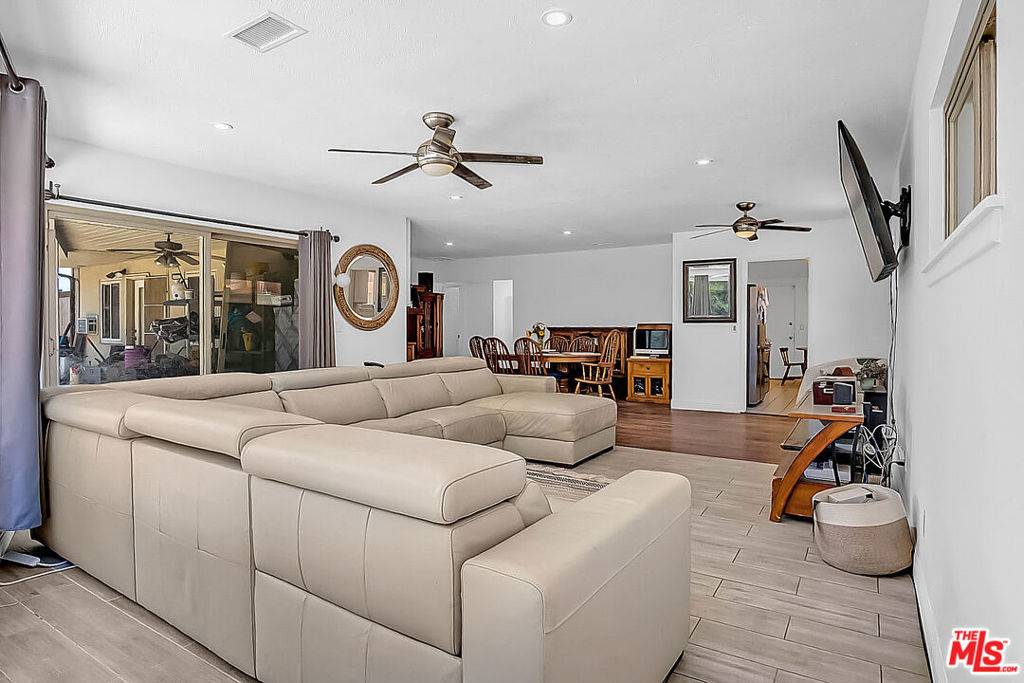 La Habra, CA 90631,1300 Russell ST