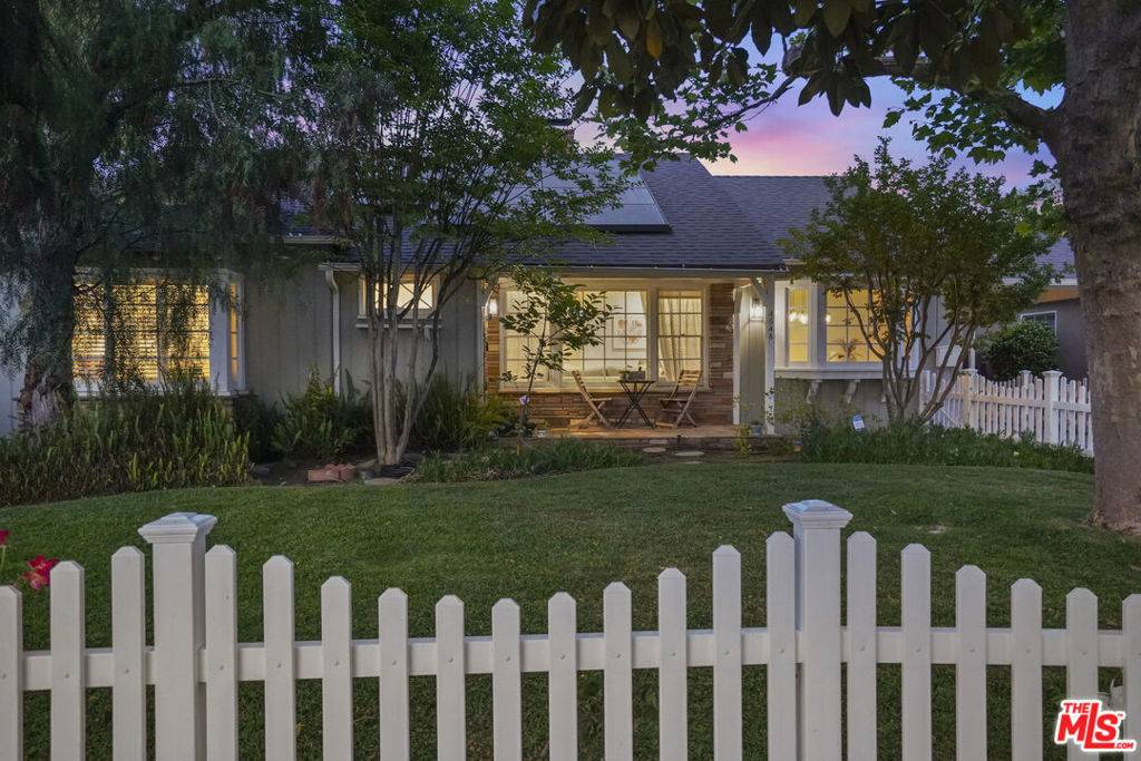 4546 Allott AVE, Sherman Oaks, CA 91423