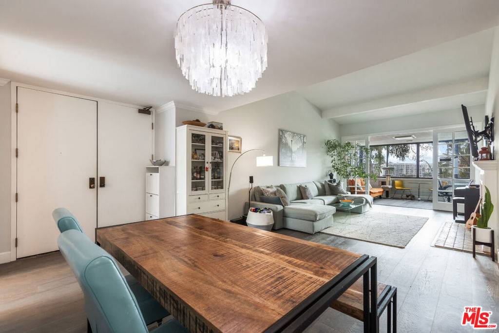 Marina Del Rey, CA 90292,310 Tahiti WAY #302