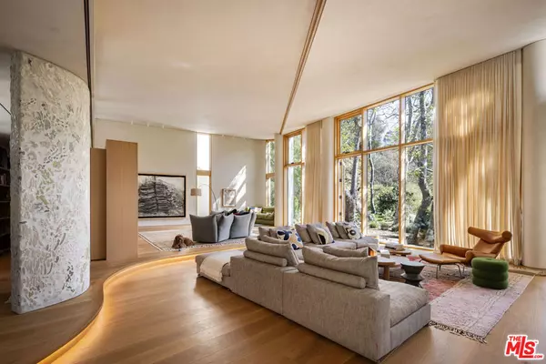 Pacific Palisades, CA 90272,800 Brooktree RD